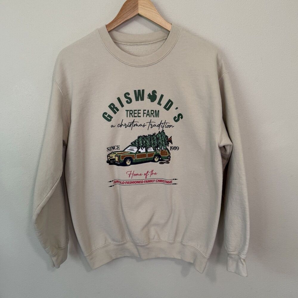 Griswold Tree Farm Christmas Sweatshirt Beige Graphic Pullover Unisex Medium